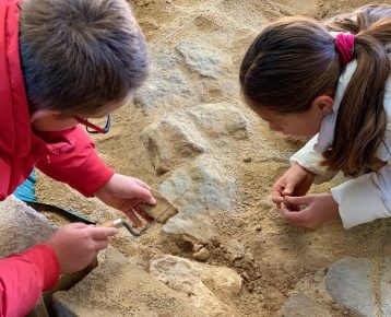 Découverte de l’archéologie en milieu scolaire !