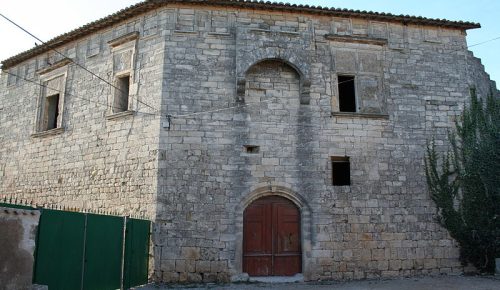 Le château de Castelnau-de-Guers